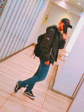「TOMMY（トミー）のアイテム（ダウンジャケット/コート）」を使った、acepc1171さん（メンズ・168cm）の秋コーディネート