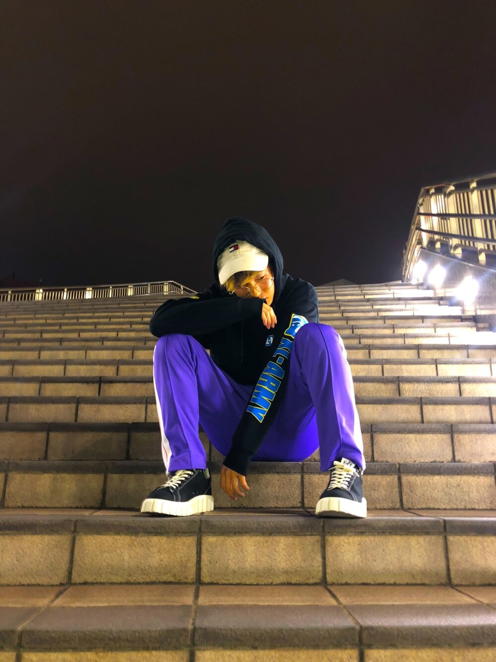 「palmangels、XLARGE、EYTYS」｜「XLARGEのアイテム（パーカー、ブラック系）」を使った、ｼ̶ﾝ̶ﾉ̶ｽ̶ｹ̶さん（メンズ・173cm）の冬コーディネートの1枚目の写真