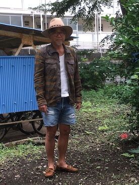「Minnetonka（ミネトンカ）のアイテム」を使った、Seiichiroさん（メンズ・180cm）の秋コーディネート