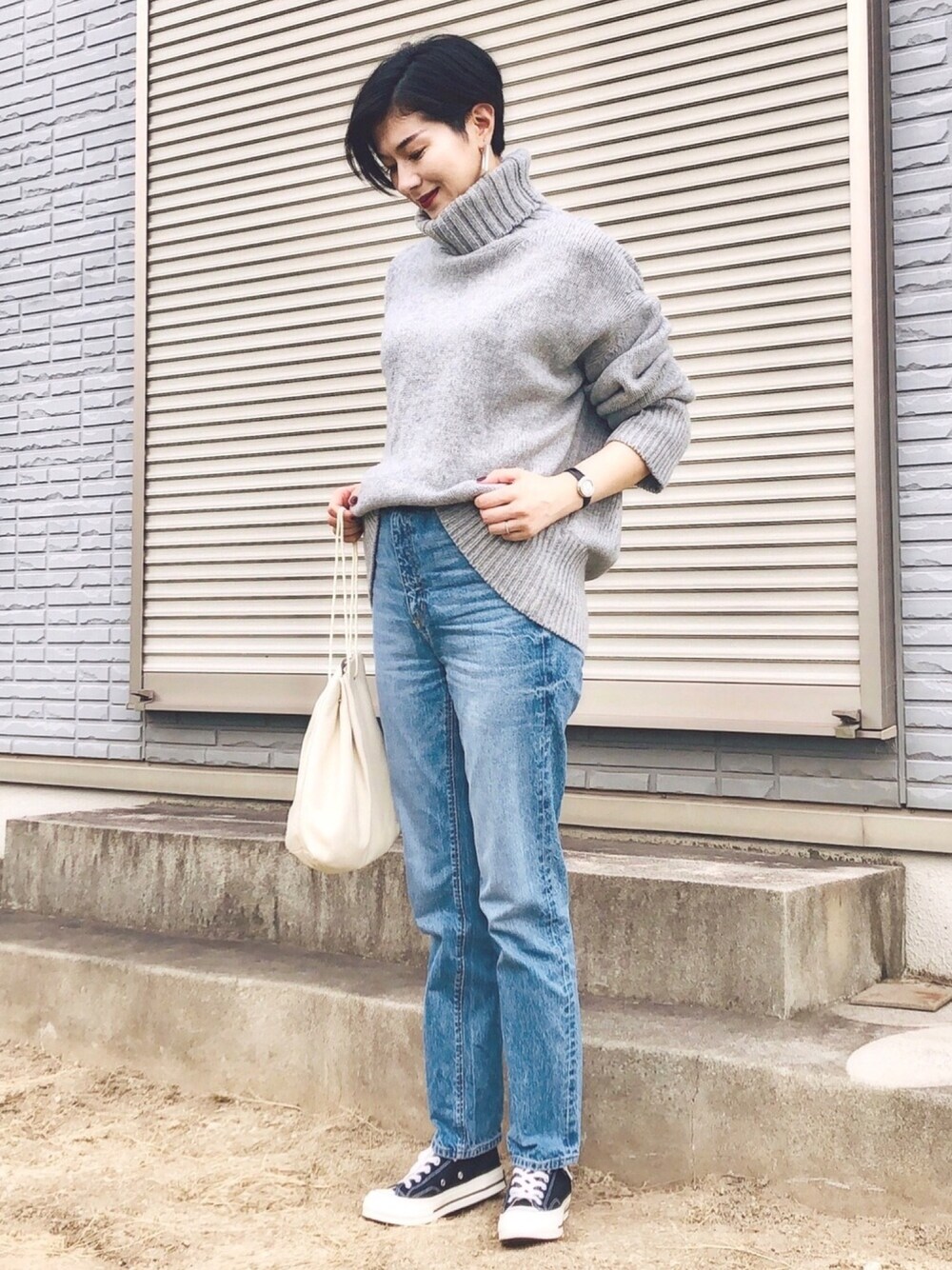 「GALERIE VIEのファインウール ハイネックプルオーバー（ニット/セーター、グレー系）」を使った、yocoさん（レディース・162cm）の秋コーディネートの1枚目の写真
