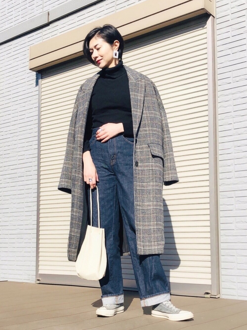 「ZARAのアイテム（その他アウター、グレー系）」を使った、yocoさん（レディース・162cm）の秋コーディネートの1枚目の写真