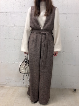 「fifth（フィフス）のアイテム（つなぎ/オールインワン）」を使った、fifthスタッフさん（レディース・150cm）の冬コーディネート