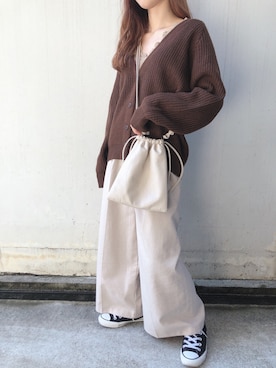 「アイテム（トップス、ブラウン系）」を使った、fifthスタッフさん（レディース・150cm）の冬コーディネート