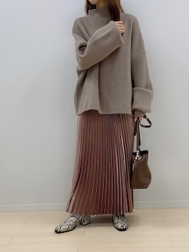 「fifth（フィフス）のアイテム（スカート）」を使った、fifthスタッフさん（レディース・150cm）の冬コーディネート