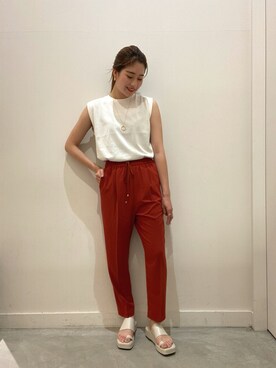 「OPAQUE.CLIP（オペークドットクリップ）のアイテム（パンツ、レッド系）」を使った、Mikkoさん（レディース・165cm）の夏コーディネート
