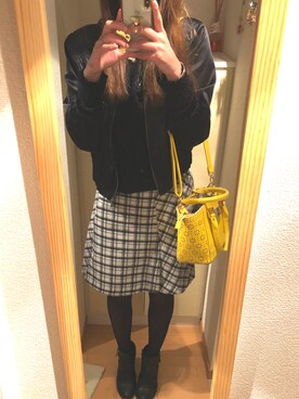 「大阪」｜「アイテム（ブルゾン）」を使った、Red Bullさん（レディース・168cm）の冬コーディネート
