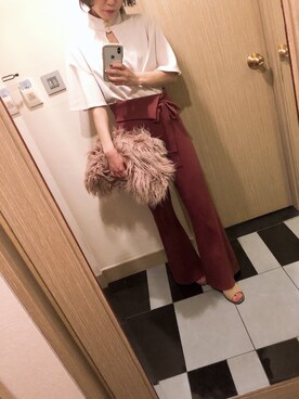 「Mila Owen（ミラオーウェン）のアイテム（クラッチバッグ、ピンク系）」を使った、kana.さん（レディース・160cm）の春コーディネート