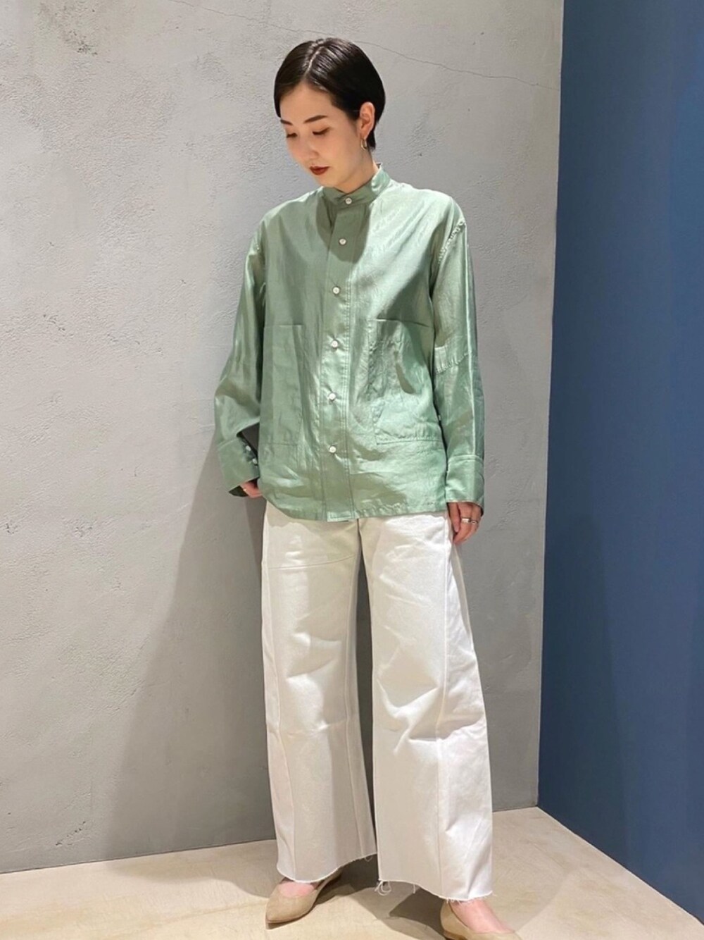 アンスクリア inscrire セットアップ　シルク INSCRIRE（アンスクリア）の「＜INSCRIRE＞シルクスタンドカラーシャツ