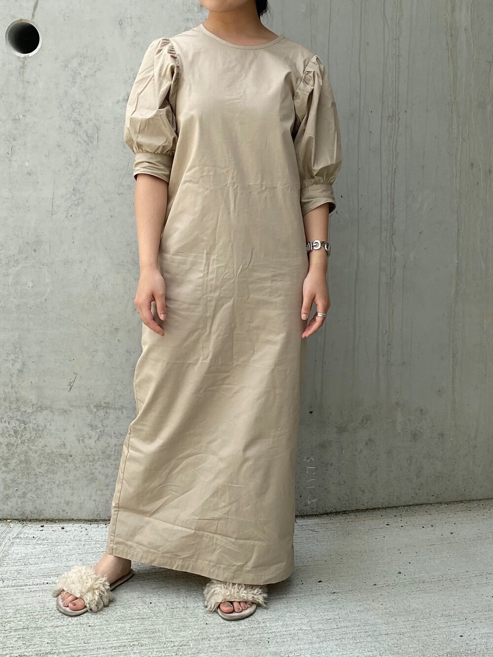 「Kastane、ootd、お洒落さんとつながりたい、夏コーデ、パフスリーブ、ワンピース、低身長コーデ」｜「Kastaneのボリューム袖タイプライターワンピース（ワンピース、ベージュ系）」を使った、こち。さん（レディース・149cm）の夏コーディネートの1枚目の写真