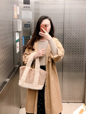 「MANGO（マンゴ）のアイテム（トレンチコート）」を使った、詠阿綺さん（レディース・168cm）の冬コーディネート