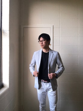 「アイテム（スーツジャケット、シルバー系）」を使った、Takaさん（メンズ・168cm）の春コーディネート