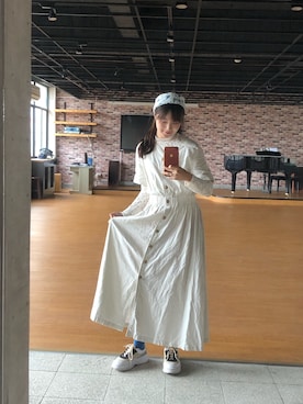 「アイテム（その他ヘアアクセサリー）」を使った、Chi-ting Yuさん（レディース・161cm）の春コーディネート