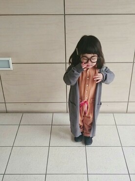 「アイテム（サロペット/オーバーオール、イエロー系）」を使った、urakotoさん（キッズ・100cm）の冬コーディネート