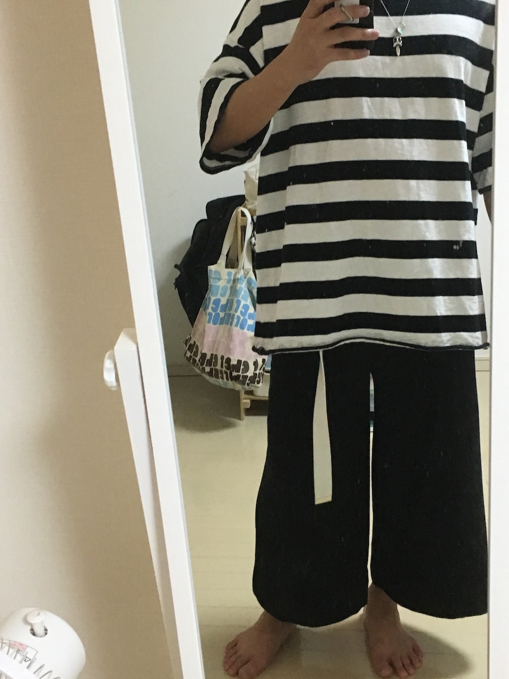 「CHROME HEARTSのアイテム（ネックレス、シルバー系）」を使った、そらさん（メンズ・163cm）の春コーディネートの1枚目の写真