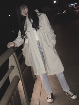 「EDWIN」｜「アイテム（トレンチコート）」を使った、Yuki Hamaguchiさん（レディース・165cm）の春コーディネート