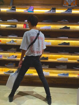 「AZUL（アズール）のアイテム（バッグ）」を使った、いっくんさん（メンズ・170cm）の秋コーディネート