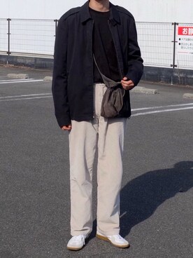 「instagramフォローお願いします」｜「アイテム（スニーカー）」を使った、ゆいとさん（メンズ・182cm）の冬コーディネート