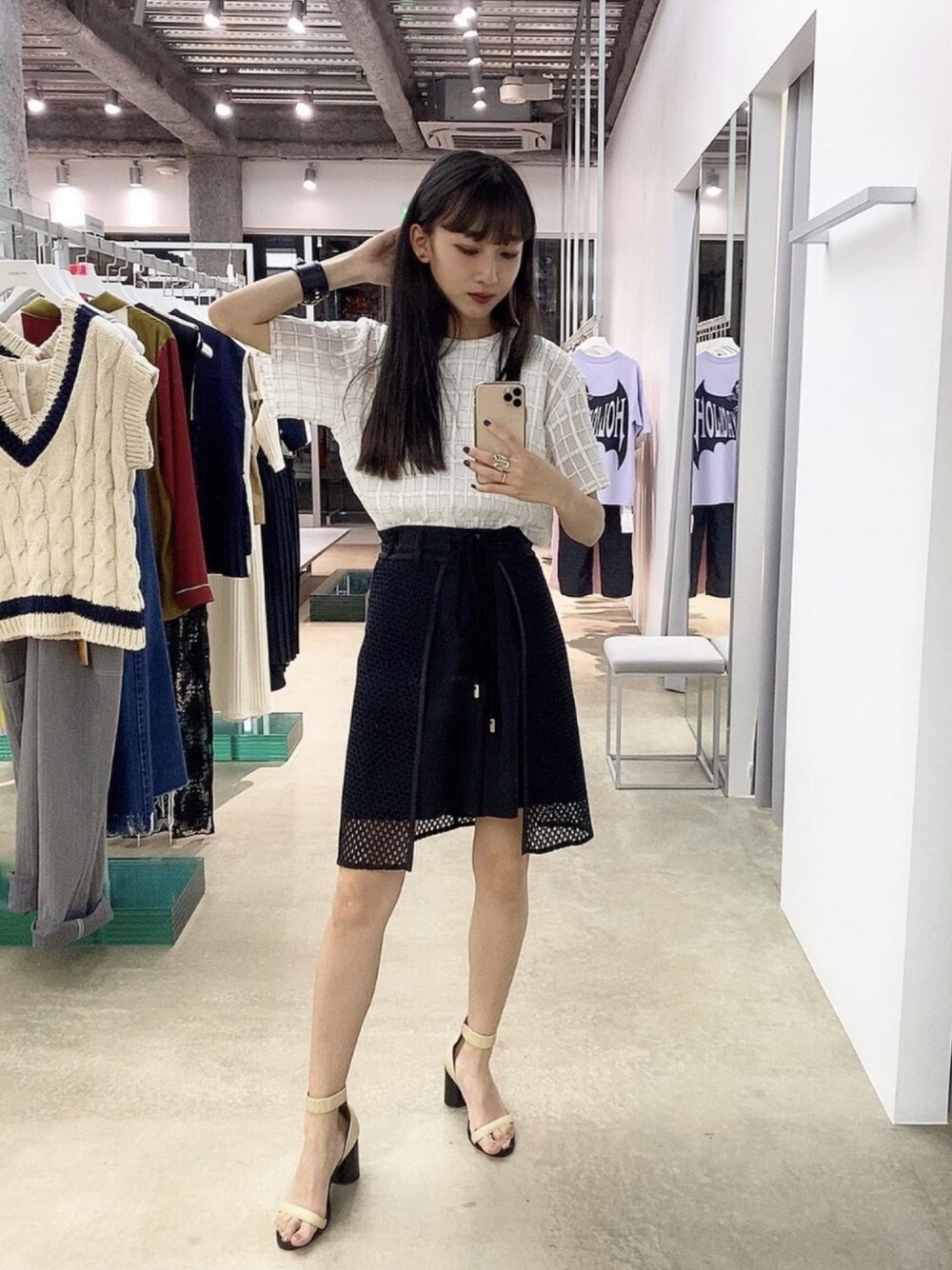 AKIRA NAKA アキラナカ　ショートパンツ　マルジェラ AKIRANAKA（アキラナカ）の「＜AKIRA NAKA（アキラ ナカ