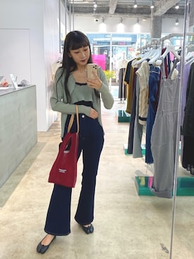 「アイテム（ショルダーバッグ）」を使った、Chikaさん（レディース・161cm）の夏コーディネート