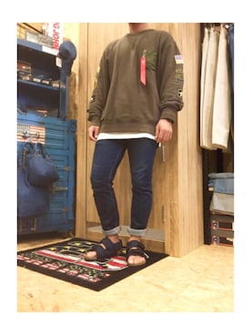 「Alpha Industries（アルファインダストリーズ）のアイテム（サンダル）」を使った、yuu imaiさん（メンズ・165cm）の秋コーディネート
