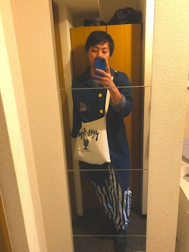「HOLLYWOOD RANCH MARKET（ハリウッドランチマーケット）のアイテム（トートバッグ）」を使った、めーたんさん（メンズ・174cm）の秋コーディネート