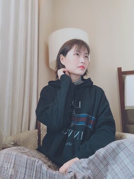 「PULL&BEAR（プルアンドベア）のアイテム（パーカー）」を使った、蒸蛋家studiosさん（レディース・160cm）の冬コーディネート