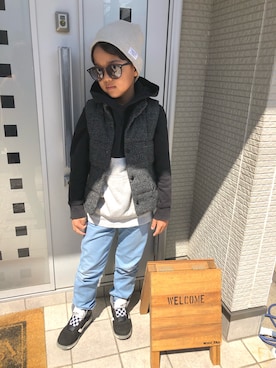 「3兄弟」｜「アイテム（ジャケット/アウター）」を使った、momo's MAMAさん（キッズ・125cm）の春コーディネート