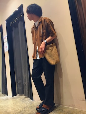 「Confirm（コンファーム）のアイテム」を使った、コンファーム・イルズ 前橋さん（メンズ・175cm）の春コーディネート