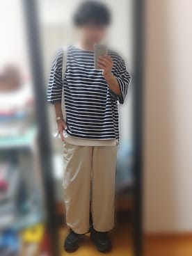 「WhoWhat（フーワット）のアイテム（トップス）」を使った、ピローさん（メンズ・170cm）の春コーディネート