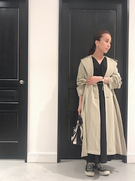 「ワンピース×スニーカー」｜「アイテム（トレンチコート）」を使った、miyu___kiさん（レディース・153cm）の春コーディネート