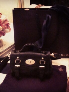 「mulberry」｜Allison McNamaraさん（レディース）の冬コーディネート