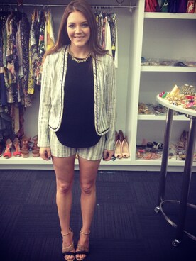 Allison McNamaraさんのコーディネート