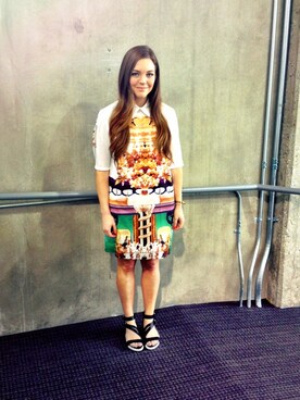 Allison McNamaraさんのコーディネート