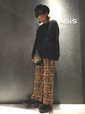 「JEANASIS（ジーナシス）のアイテム（ハンチング/ベレー帽）」を使った、ジーナシス水戸エクセル店STAFFさん（レディース・160cm）の秋コーディネート