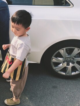「no brand（ノーブランド）のアイテム（チノパンツ）」を使った、Dino Dさん（キッズ・74cm）の春コーディネート