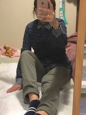 「TOMMY HILFIGER（トミーヒルフィガー）のアイテム（シャツ/ブラウス、ブルー系）」を使った、美姫丸さん（レディース・153cm）の冬コーディネート