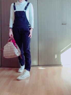 「定番」｜「アイテム（サロペット/オーバーオール）」を使った、あいかさん（レディース・163cm）の冬コーディネート