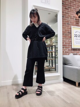 「オールブラック」｜「アイテム（チュニック）」を使った、WA ORientalTRaffic 高岡店さん（レディース・160cm）の春コーディネート