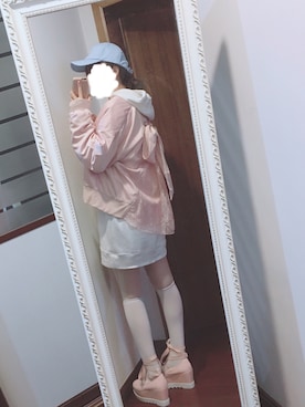 「BUBBLES（バブルス）のアイテム（MA-1）」を使った、リカさん（レディース・162cm）の春コーディネート