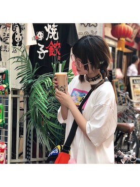「アイテム（チョーカー、イエロー系）」を使った、リカさん（レディース・162cm）の夏コーディネート