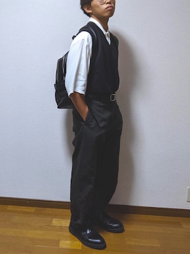 「MARGARET HOWEEL」｜「アイテム（パンツ）」を使った、カルボナーラさん（メンズ・169cm）の秋コーディネート