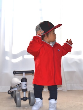 「Champion（チャンピオン）のアイテム（ナイロンジャケット）」を使った、Yu☺︎さん（キッズ・80cm）の冬コーディネート