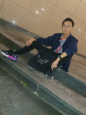 「Yohji Yamamoto（ヨウジヤマモト）のアイテム（トートバッグ）」を使った、raid.さん（メンズ・185cm）の秋コーディネート