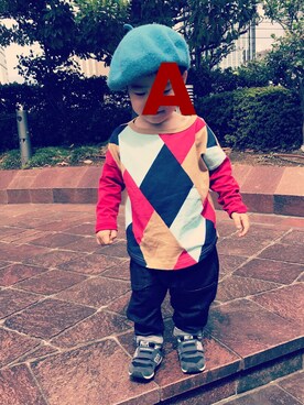 「MR（まる）のアイテム（帽子）」を使った、あら太さん（キッズ・90cm）の秋コーディネート