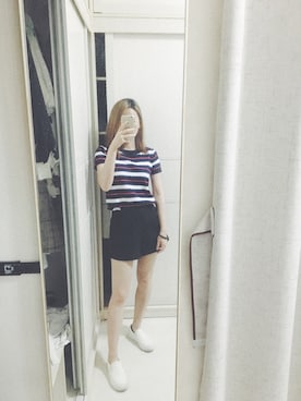 cat  on a logさんのコーディネート