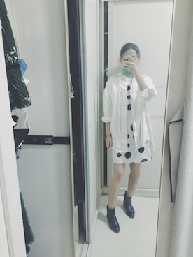 cat  on a logさんのコーディネート