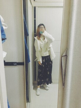 cat  on a logさんのコーディネート