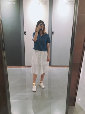 cat  on a logさんのコーディネート