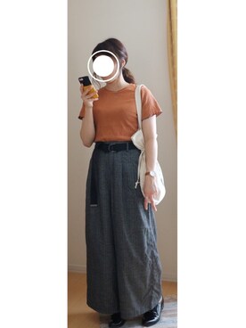 「DOUBLE NAME（ダブルネーム）の配色メローＴＥＥ（Tシャツ/カットソー、オレンジ系）」を使った、みっきーさん（レディース・163cm）の秋コーディネート