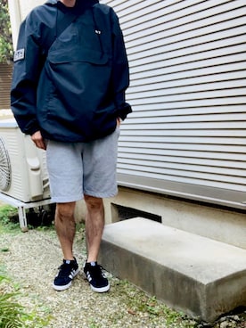 「ウィンドブレーカー」｜「アイテム（その他アウター）」を使った、tetushiさん（メンズ・170cm）の秋コーディネート